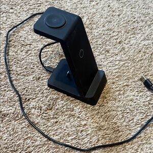 Wireless Charging Stand - Black